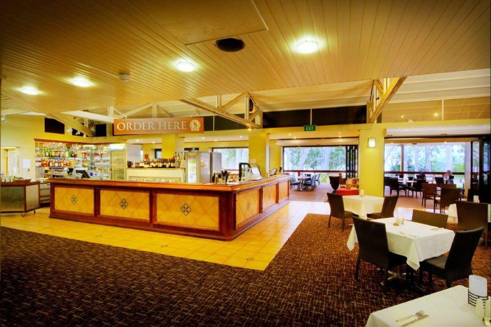 Albatross Bay Resort 웨이파 외부 사진